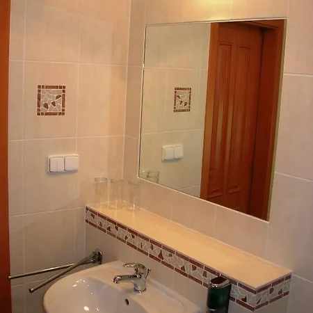 Ve Skale Loket